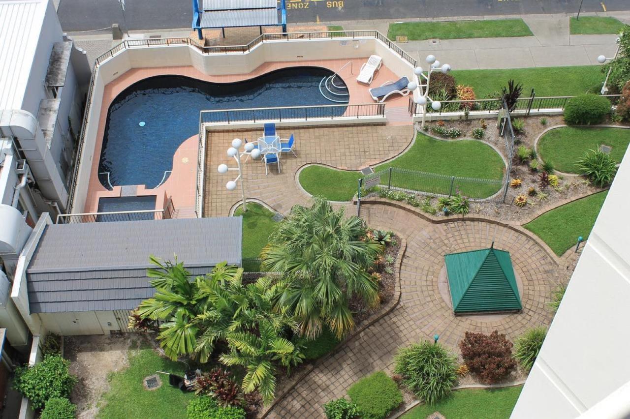 Cairns Ocean View Apartment In Aquarius Exterior foto